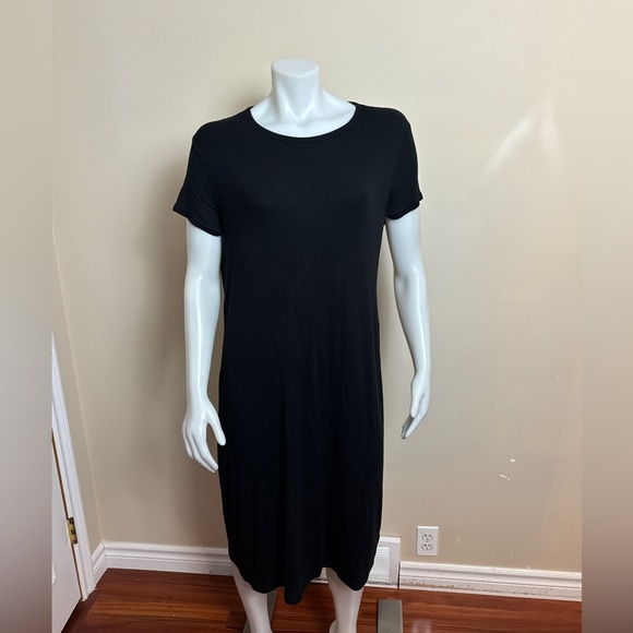 GAP - Black Midi rib-knit Dress with short sleeves. Lined. LARGE & XL - Picture 12 of 12